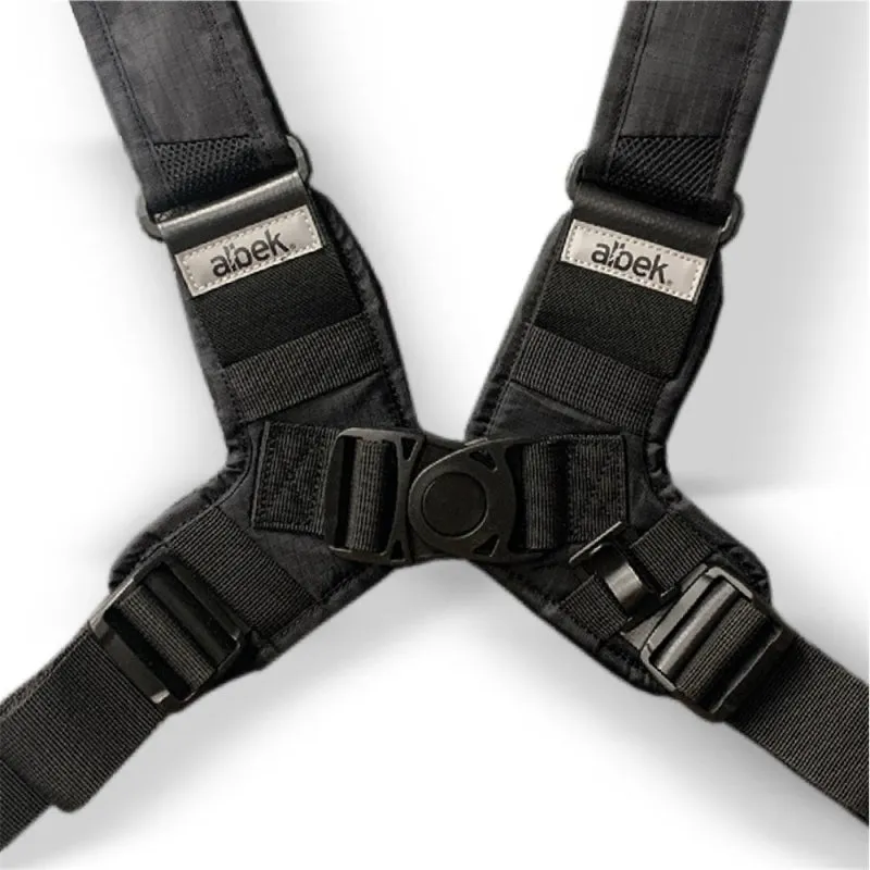 Albek H2O Haul Four Hydration Pack With 2.0L Bladder